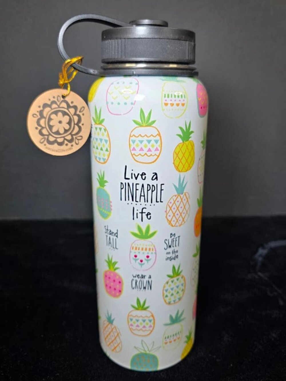 NWT Natural Life "Live a Pineapple Life" Stainless Steel Water Bottle 39oz